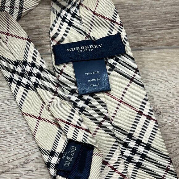 Boy's Burberry London Beige Classic Plaid Tie - Picture 3 of 3